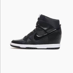 Women's Dunk Sky Hi Essential